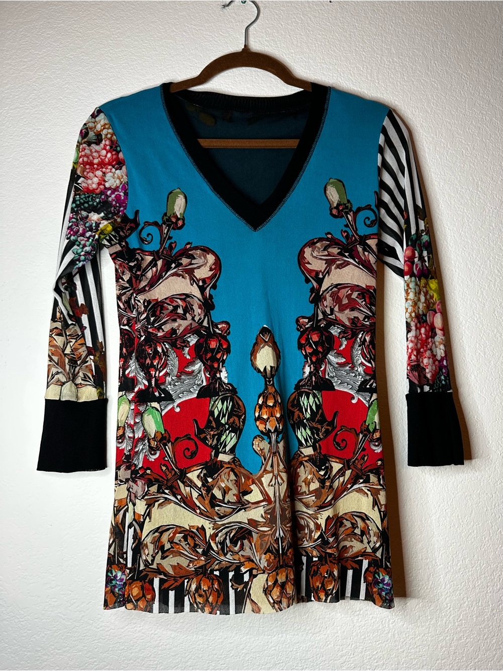 Vibrant Blue Mixed-Print V-Neck Women’s Top